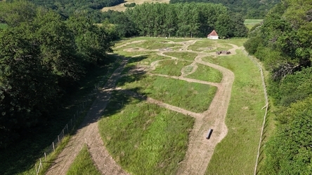 Parc terre de woof - la clairière des woof
